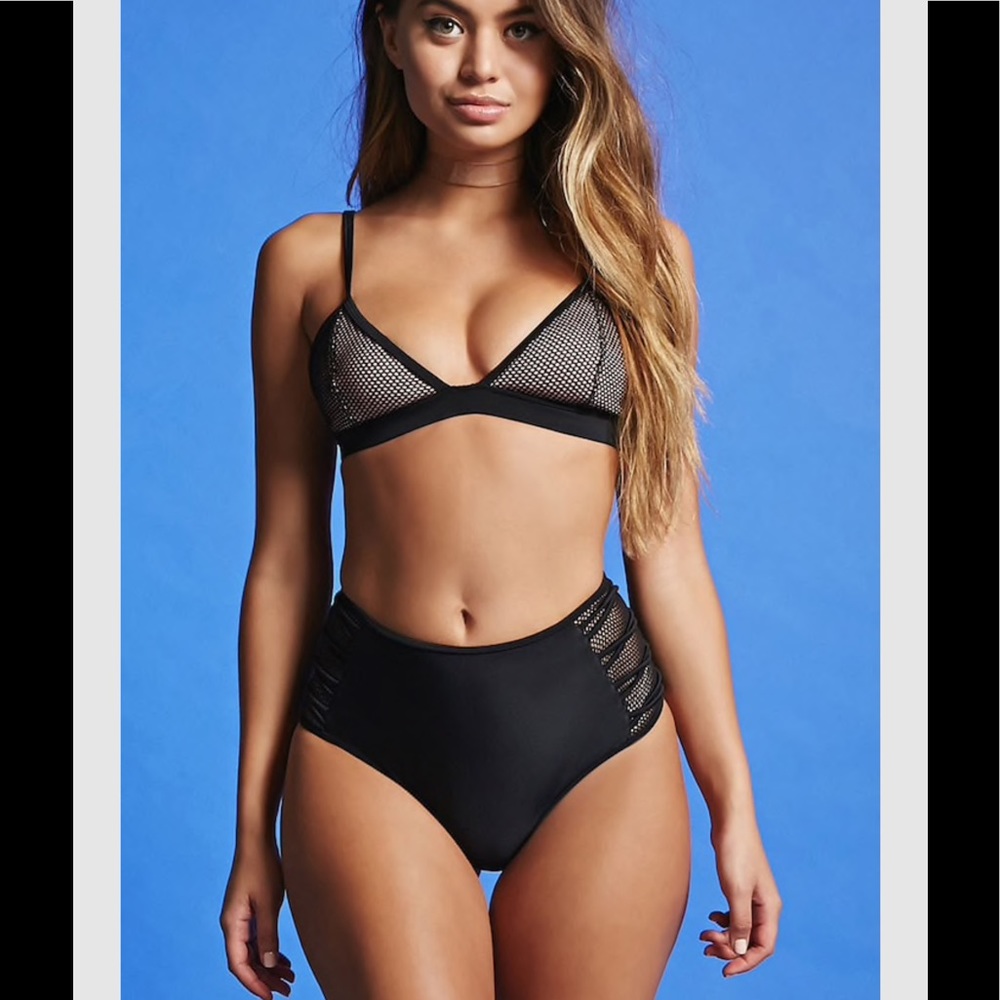 High waisted bikini
